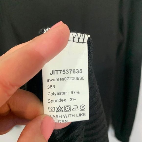 Womans tunic. Shein brand. Size L. Crew neck. Geometry design. Stretchy. - Picture 7 of 8